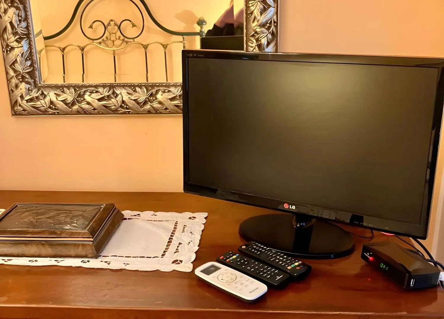 Kwatera prywatna Apartament Rachele'S Charming House In The Heart Of Rzym