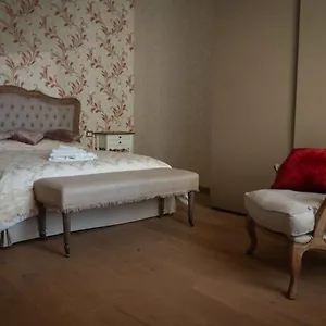  Apartamento Merulana Penthouse: 5 Minutes Walk From Colosseum