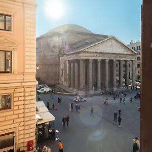 Maison Leonardo Pantheon Rome