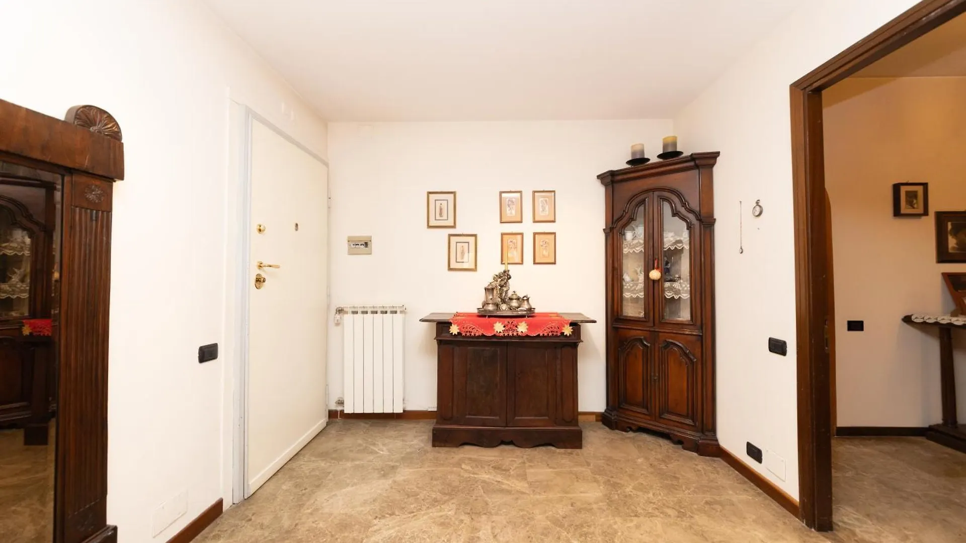 Apartamento Rachele'S Charming House In The Heart Of Roma Habitación en casa particular