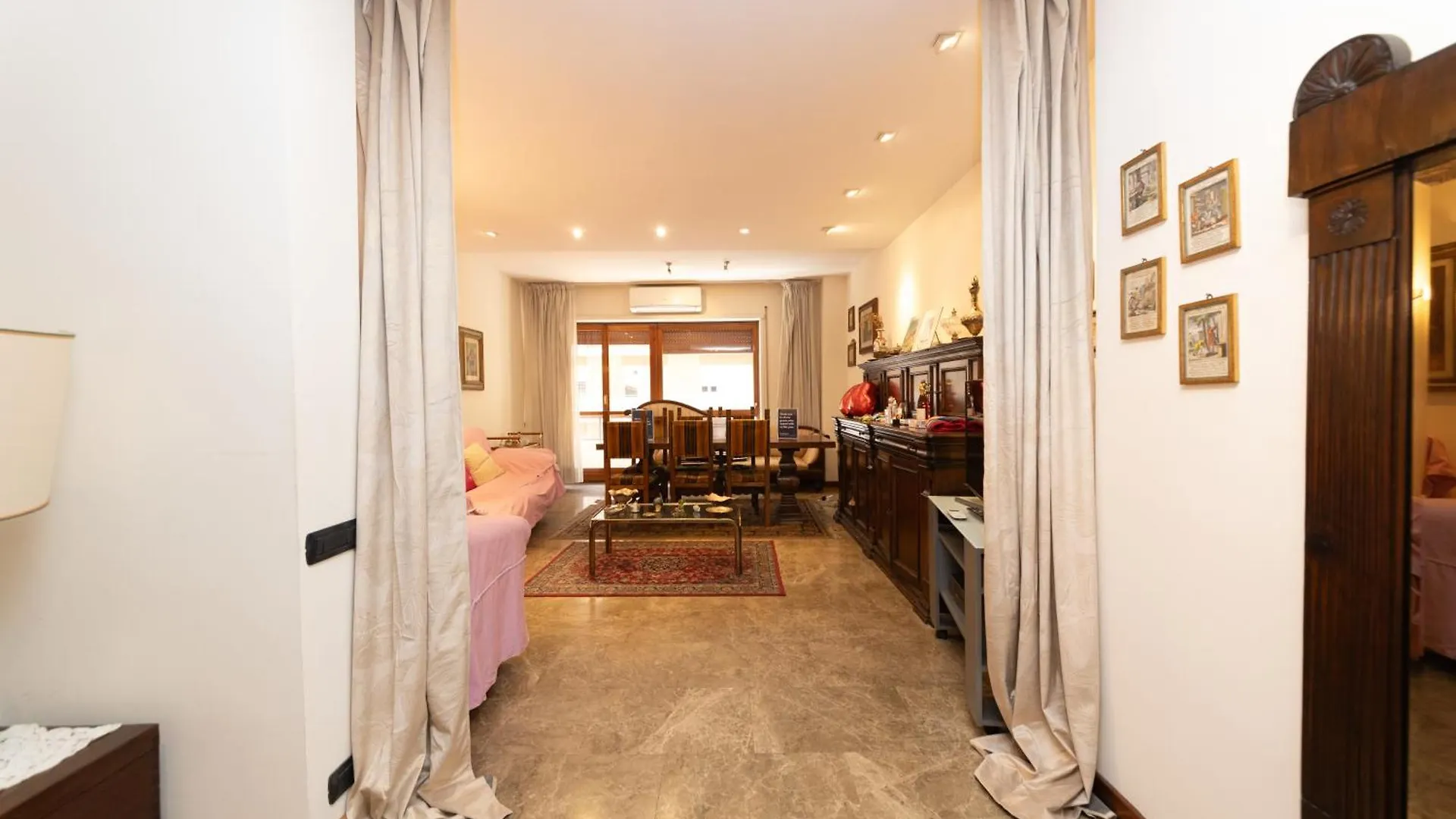 Apartamento Rachele'S Charming House In The Heart Of Roma